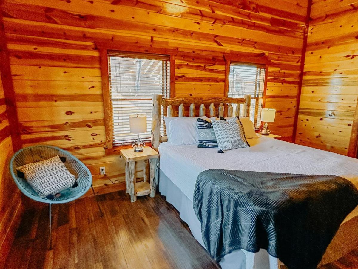 Heated Pool Hot Tub Game Room Mountain Views เซอเวียร์วีล ภายนอก รูปภาพ
